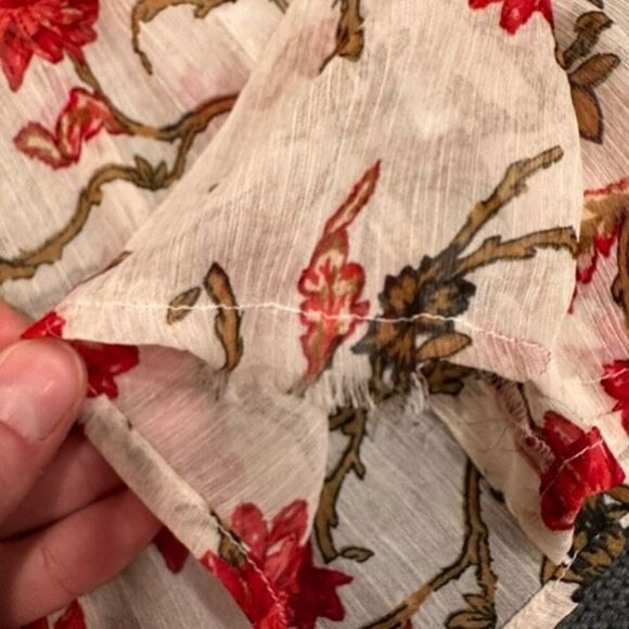 Free People Women's Keeping Up With Kara Floral Tunic Top Ivory Red Size Medium - Picture 6 of 13